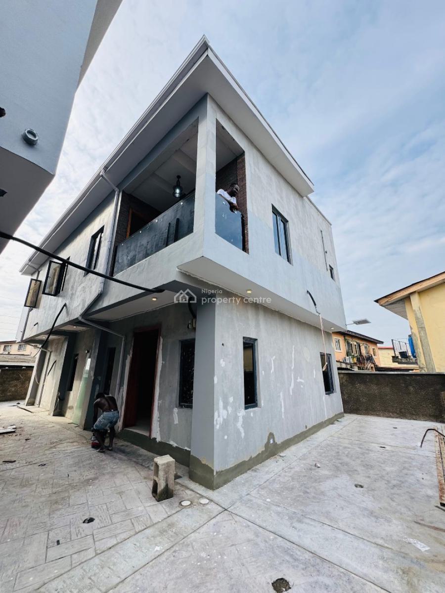 4 Bedroom Semi Detached Duplex with a Bq, Surulere, Lagos, Semi-detached Duplex for Sale