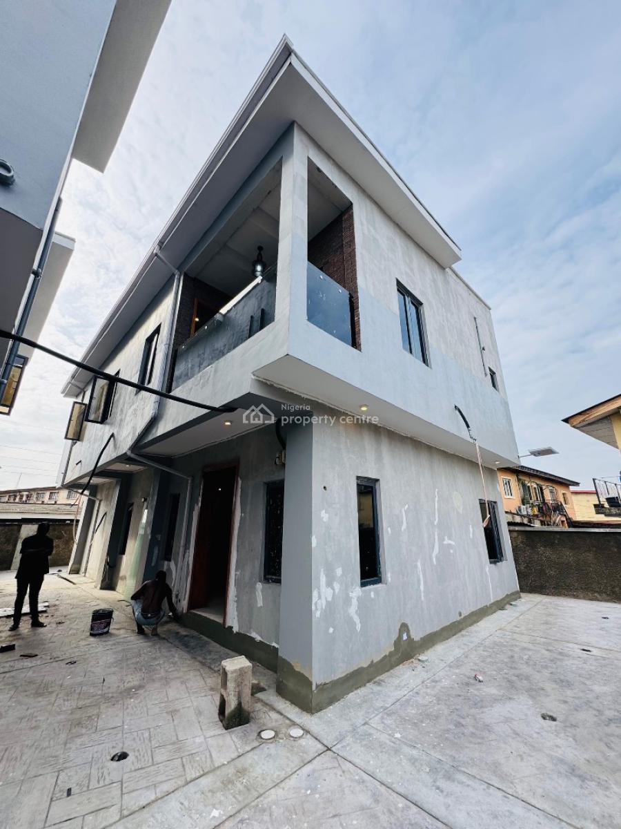4 Bedroom Semi Detached Duplex with a Bq, Surulere, Lagos, Semi-detached Duplex for Sale
