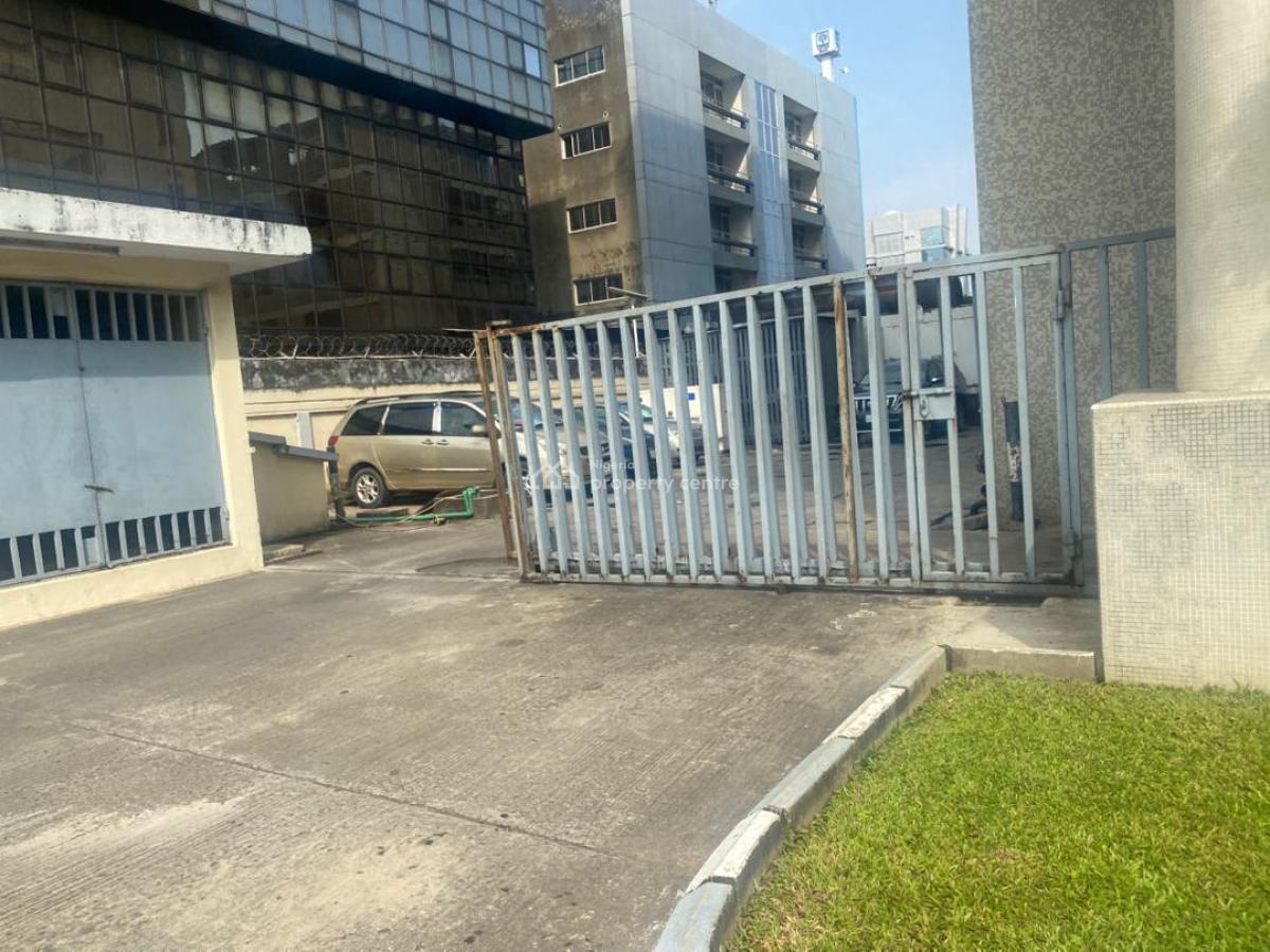 650 Sqm Serviced Office Space, Victoria Island (vi), Lagos, Office Space for Rent