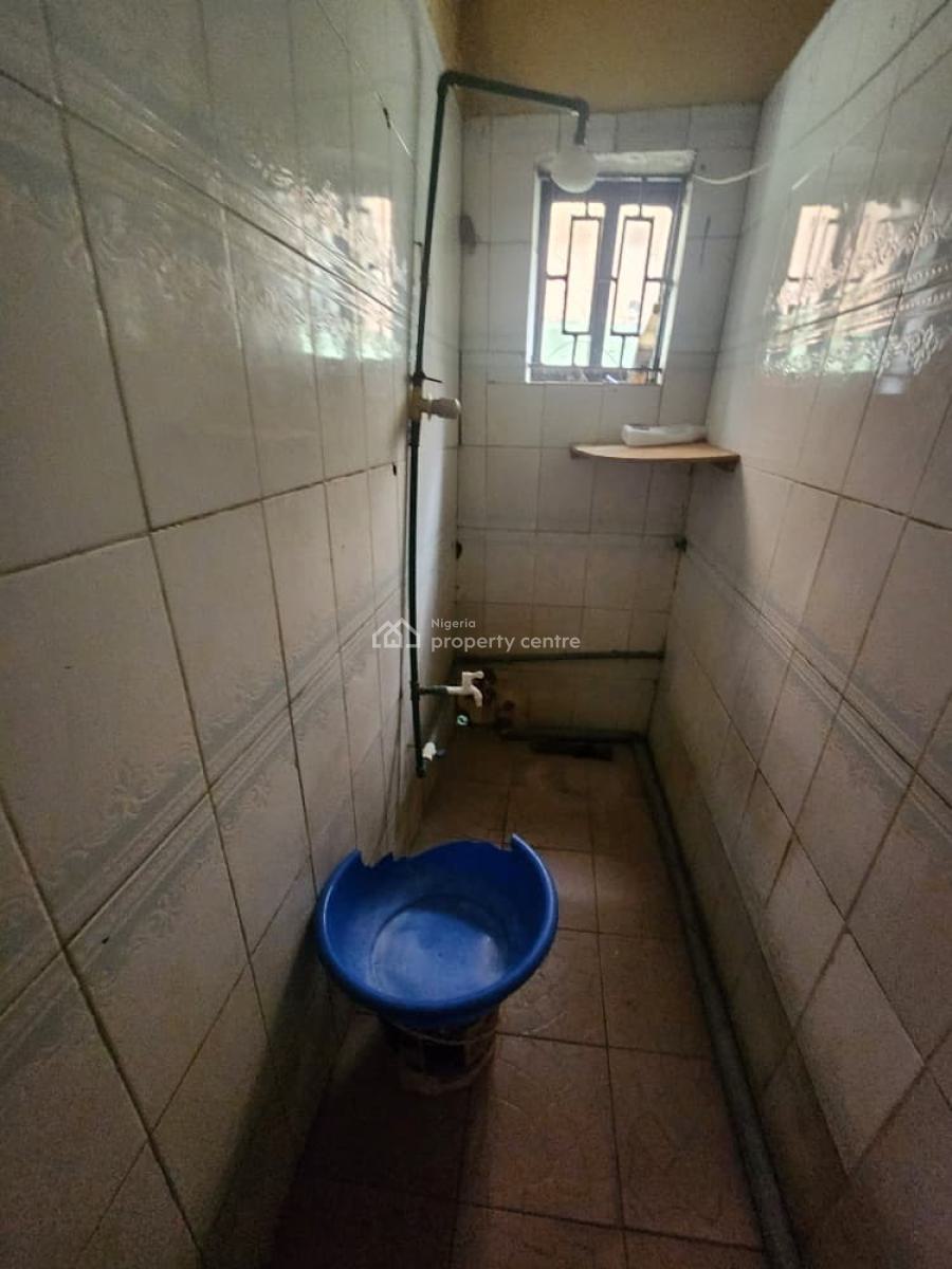 Decent 2 Bedrooms Flat (ground Floor), Off Aborishade Lawanson, Surulere, Lagos, House for Rent