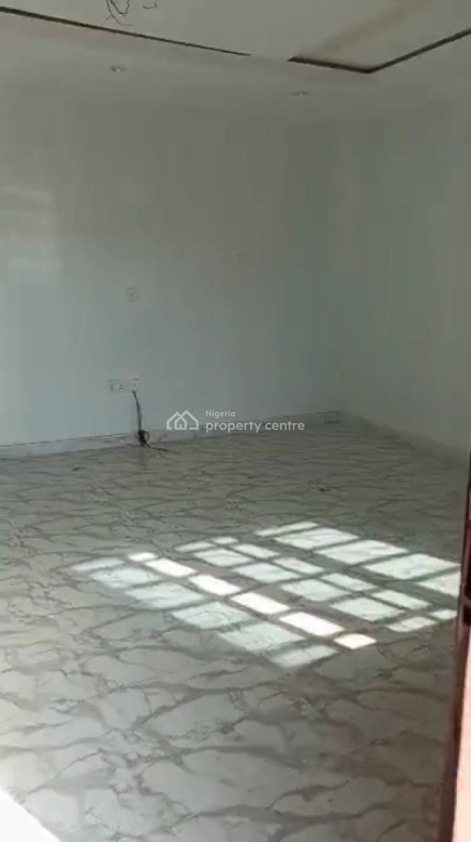 Well Maintained 2 Bedroom Flat, Newroad Gbetu, Awoyaya, Ibeju Lekki, Lagos, Flat / Apartment for Rent