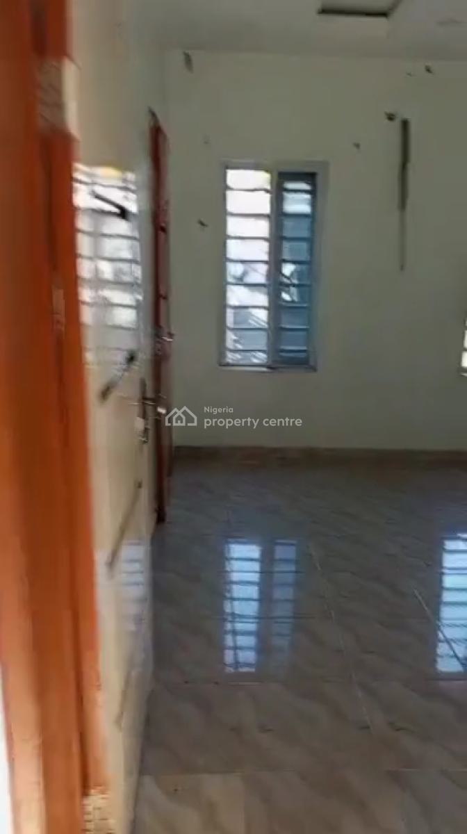 Well Maintained 2 Bedroom Flat, Newroad Gbetu, Awoyaya, Ibeju Lekki, Lagos, Flat / Apartment for Rent