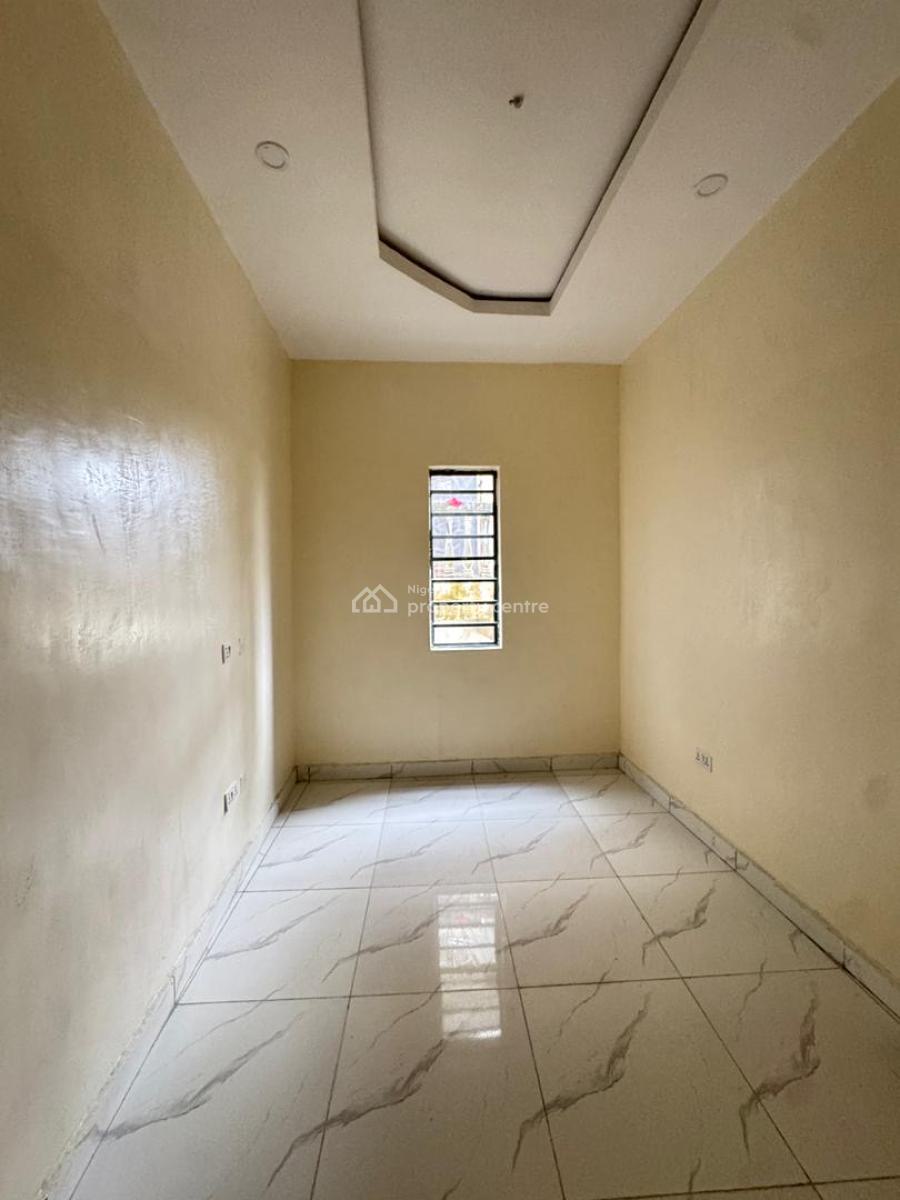 4 Bedroom  Semi-detached Duplex, Ologolo, Lekki, Lagos, Semi-detached Duplex for Sale