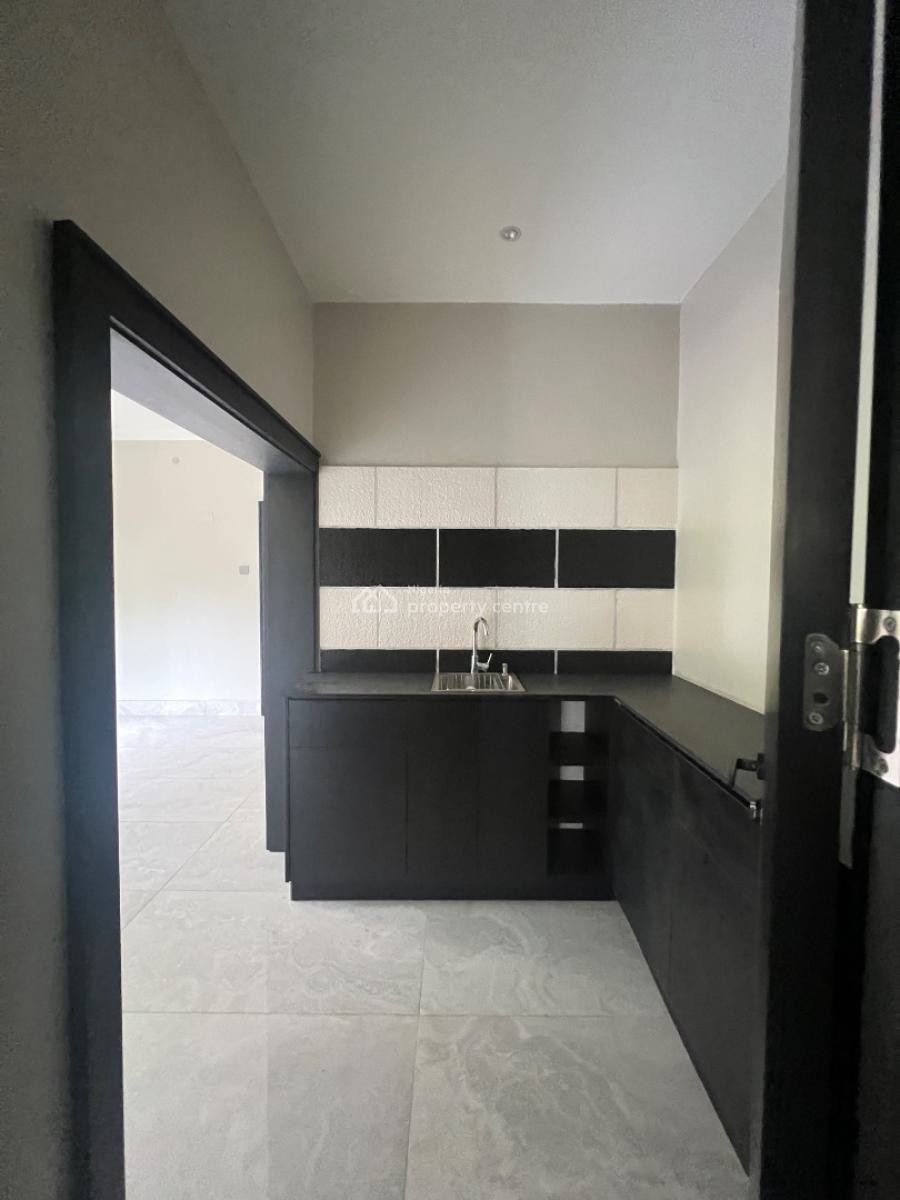 Neatly Renovated 5-bedroom Detached Duplex with a Bq, Maitama District, Abuja, Detached Duplex for Rent