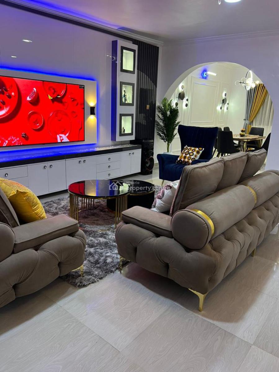 Cozy 3 Bedroom Apartment, Happyland Estate, Sangotedo, Ajah, Lagos, Flat / Apartment Short Let