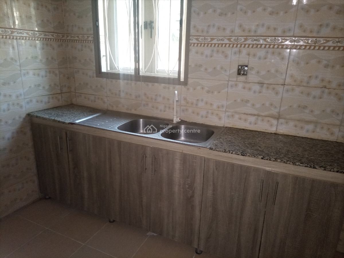 Sharp Pay & Move in 2 Bedroom Flat, Ground Floor, 6th Avenue, Gwarinpa, Abuja, Flat / Apartment for Rent