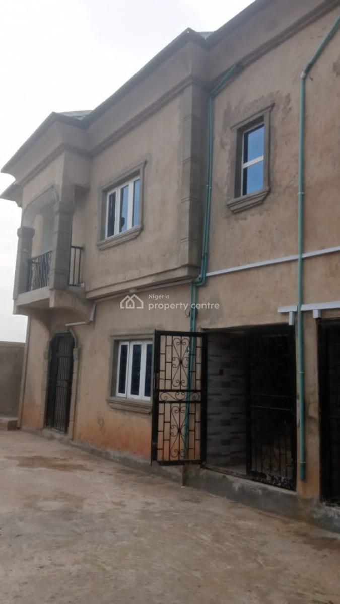 Luxurious 2 Bedroom Flat with 3 Toilets, Arewa, Asese, Ibafo, Ogun, Flat / Apartment for Rent