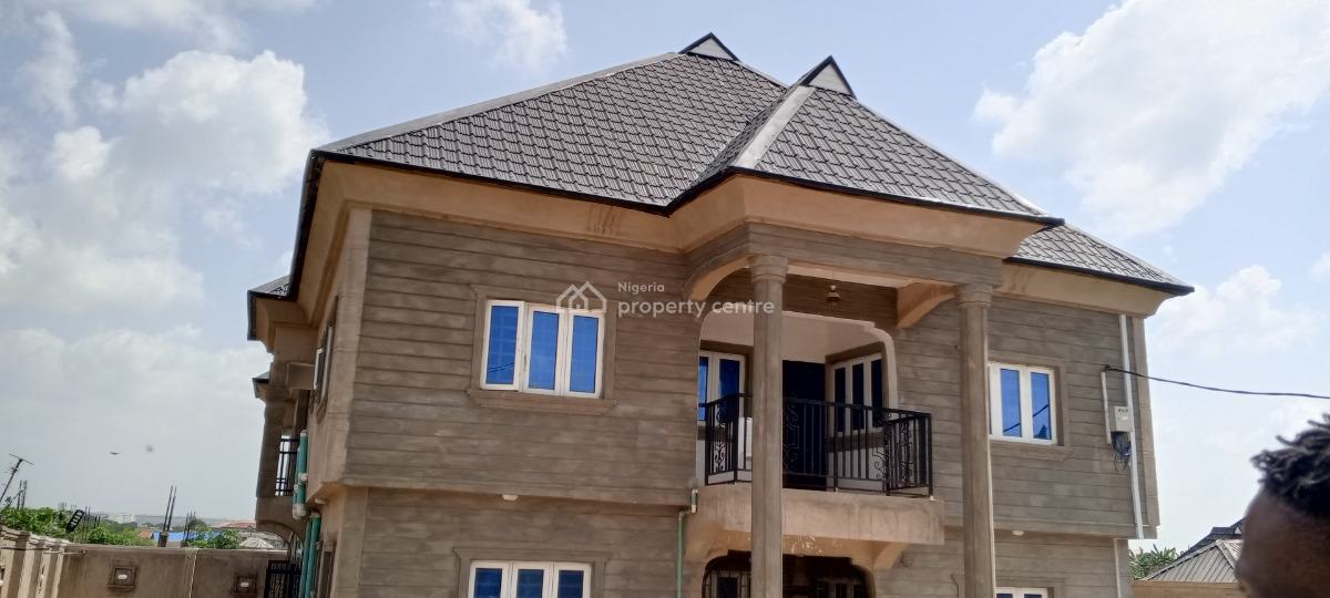 Luxurious 2 Bedrooms Flat with 3 Toilets, Arewa, Asese, Ibafo, Ogun, Flat / Apartment for Rent