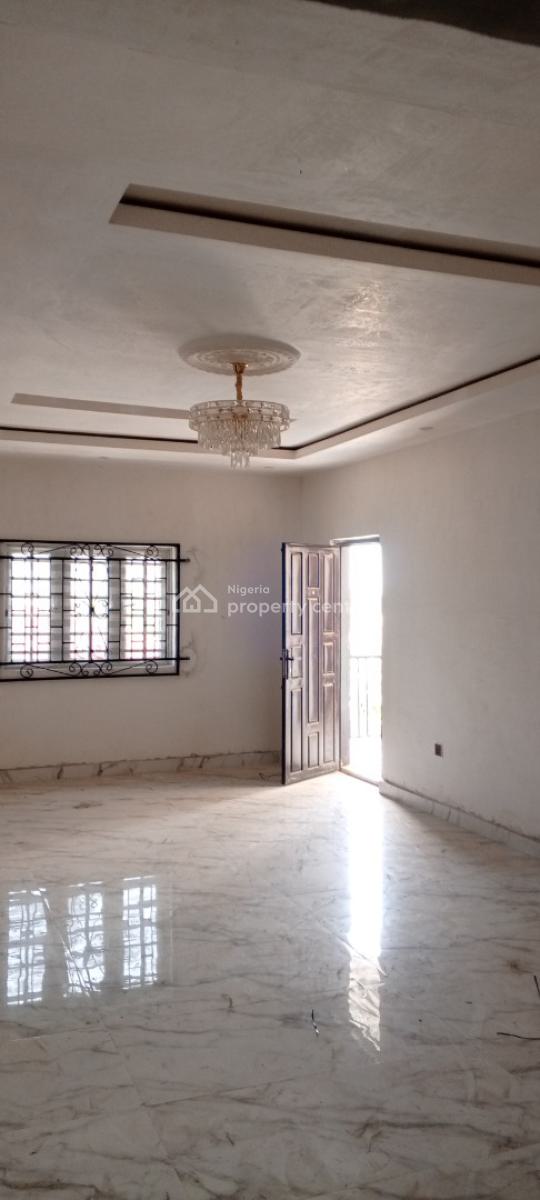 Luxurious 2 Bedrooms Flat with 3 Toilets, Arewa, Asese, Ibafo, Ogun, Flat / Apartment for Rent