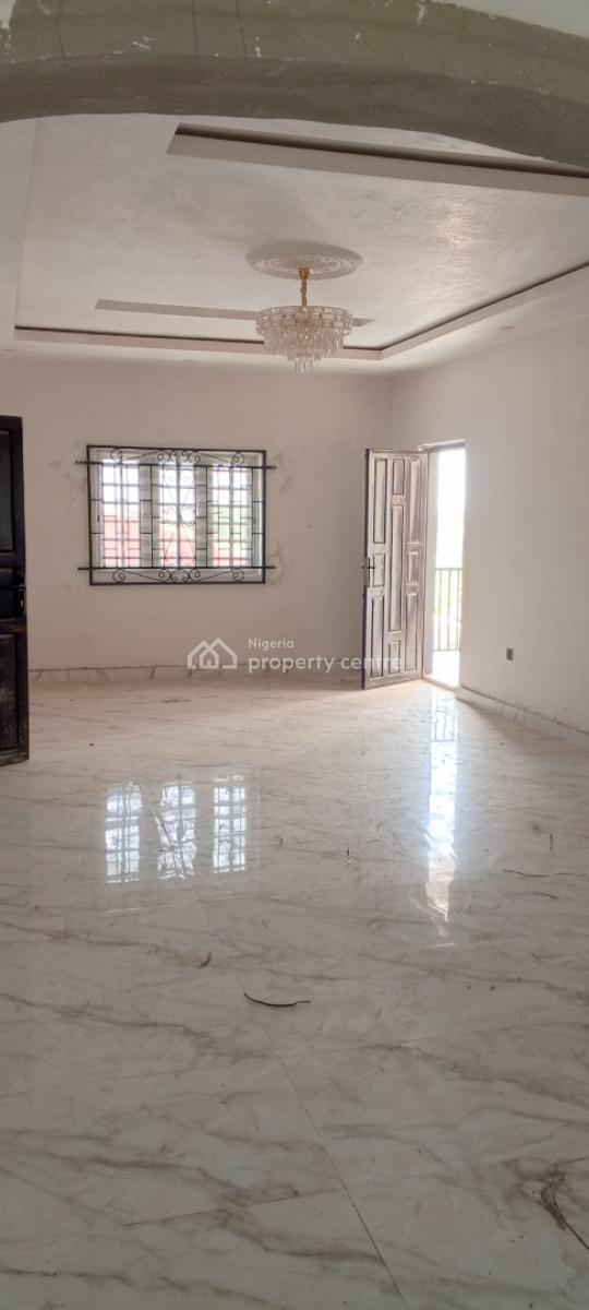 Luxurious 2 Bedrooms Flat with 3 Toilets, Arewa, Asese, Ibafo, Ogun, Flat / Apartment for Rent
