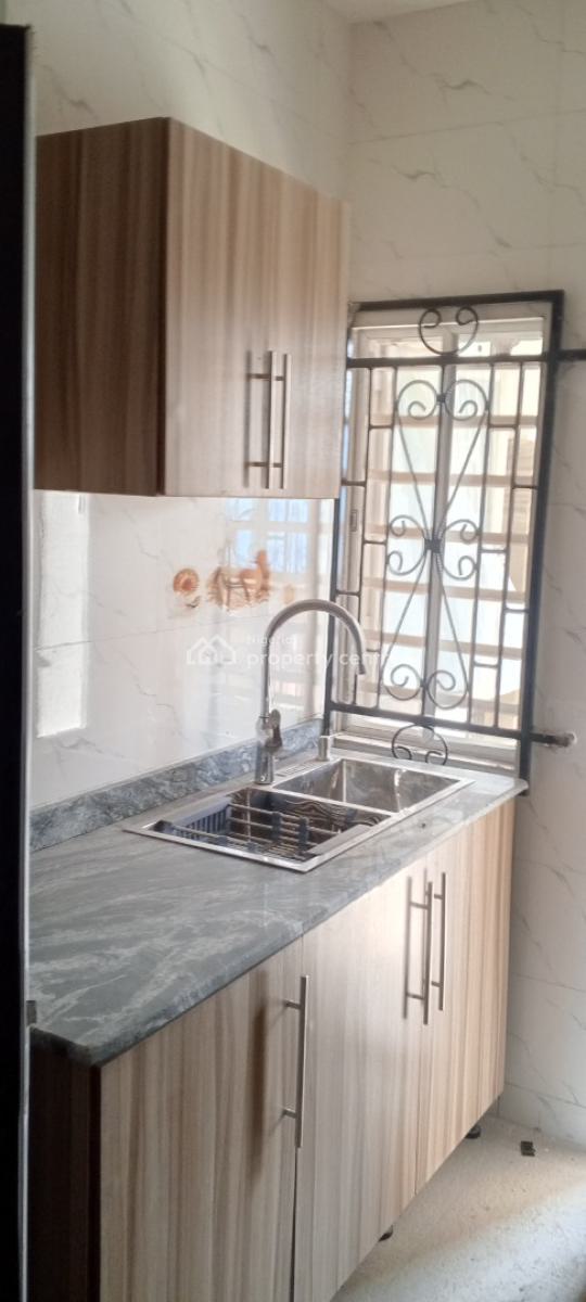 Luxurious 2 Bedrooms Flat with 3 Toilets, Arewa, Asese, Ibafo, Ogun, Flat / Apartment for Rent