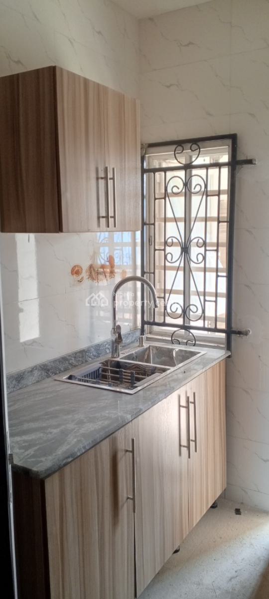 Luxurious 2 Bedrooms Flat with 3 Toilets, Arewa, Asese, Ibafo, Ogun, Flat / Apartment for Rent