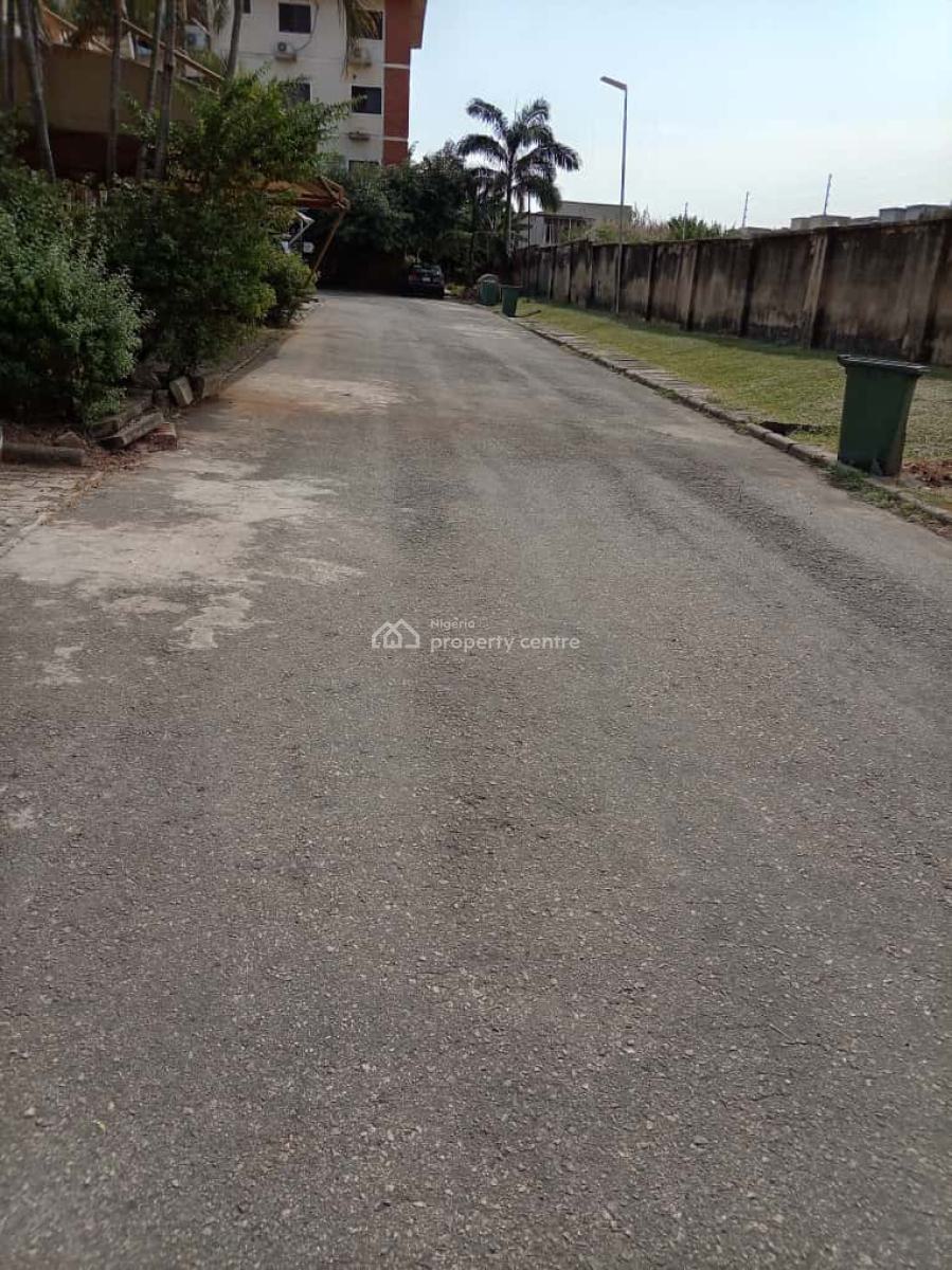 a Well Built 4 Bedrooms Duplex with 2 Rooms Bq, Katampe Extension, Katampe, Abuja, Semi-detached Duplex for Rent