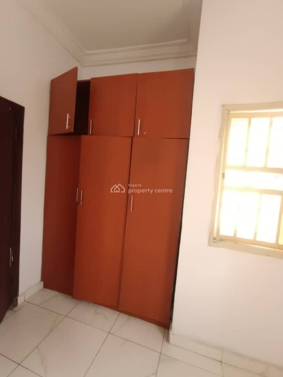 Renovated 3-bedroom Flat with Bq, Sangotedo, Ajah, Lagos, Flat / Apartment for Rent