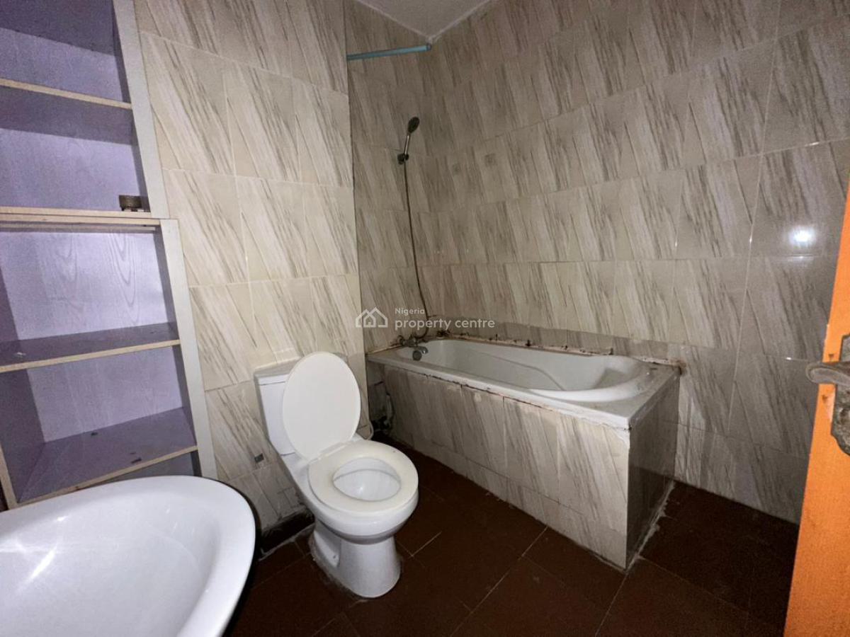 Lovely 4 Bedroom Duplex with Bq, Gra Phase 1, Magodo, Lagos, Flat / Apartment for Rent