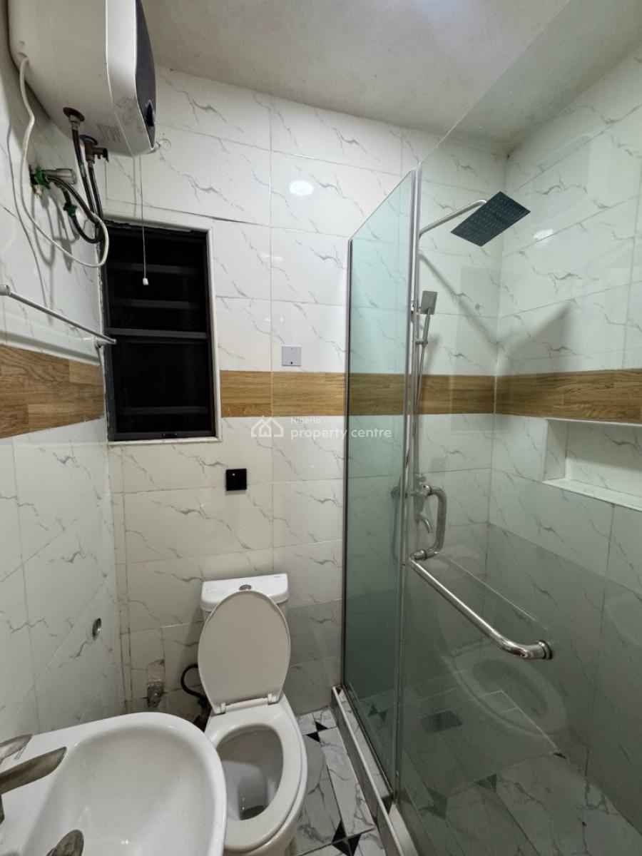 1 Bedroom Apartment, Ologolo, Lekki, Lagos, Flat / Apartment for Rent