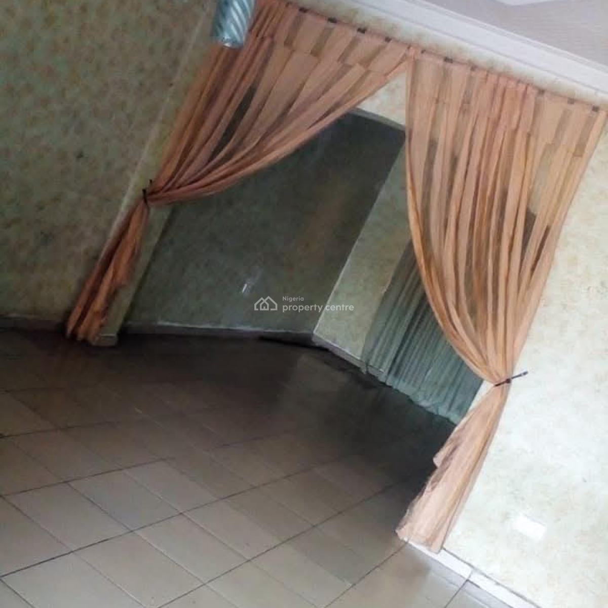 Spacious 2 Bedroom Flat, Off 69road, Gwarinpa, Abuja, Flat / Apartment for Rent