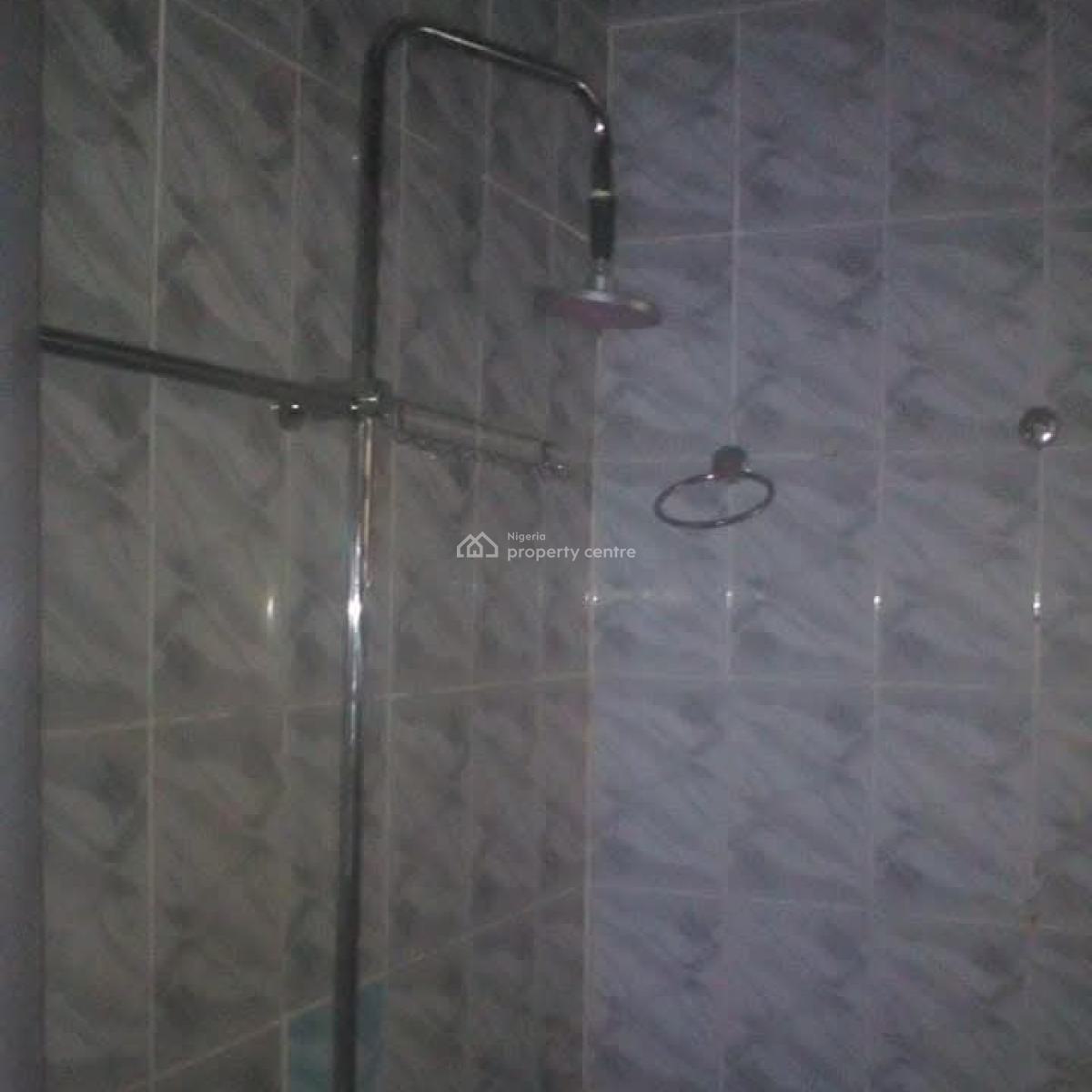 Spacious 2 Bedroom Flat, Off 69road, Gwarinpa, Abuja, Flat / Apartment for Rent