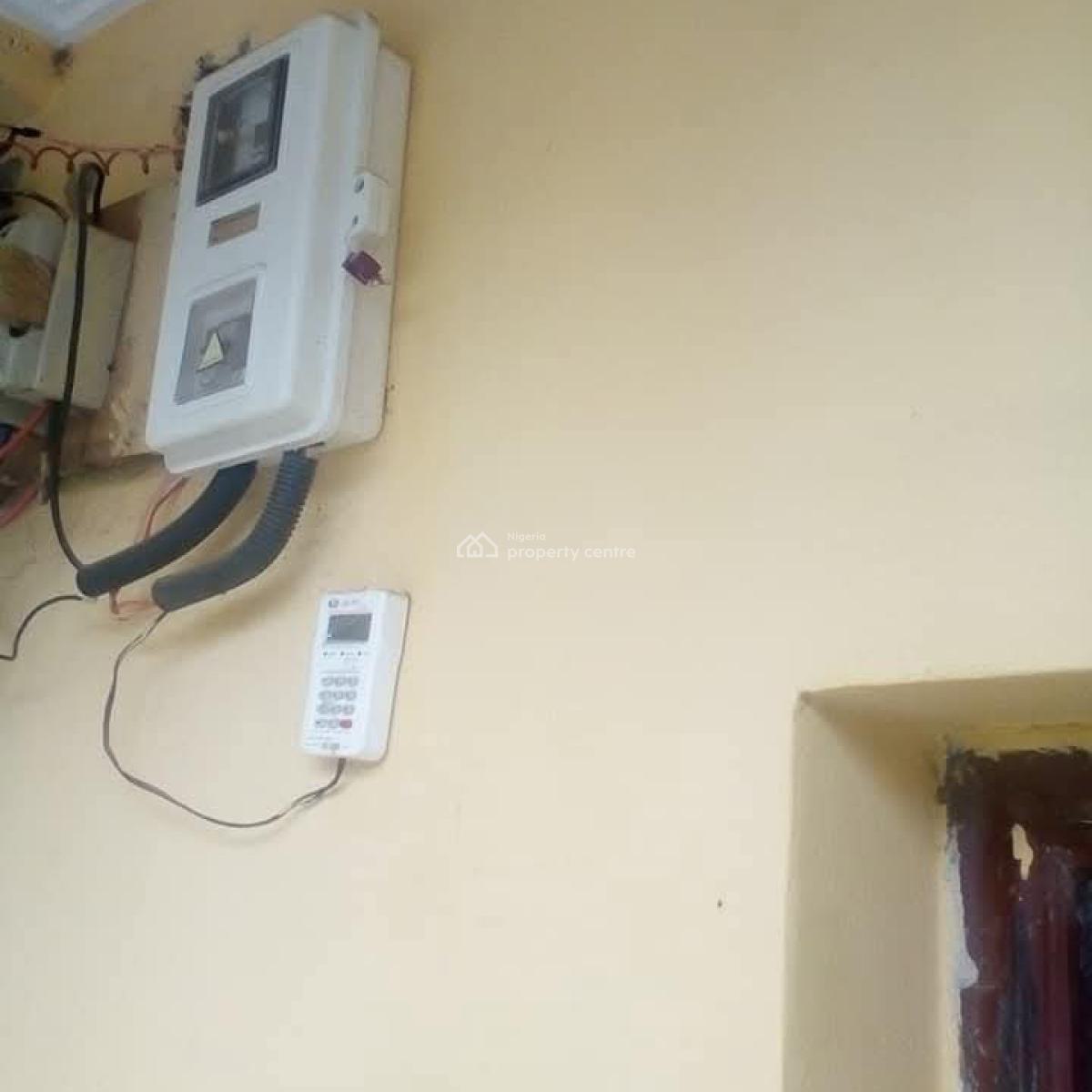 Spacious 2 Bedroom Flat, Off 69road, Gwarinpa, Abuja, Flat / Apartment for Rent