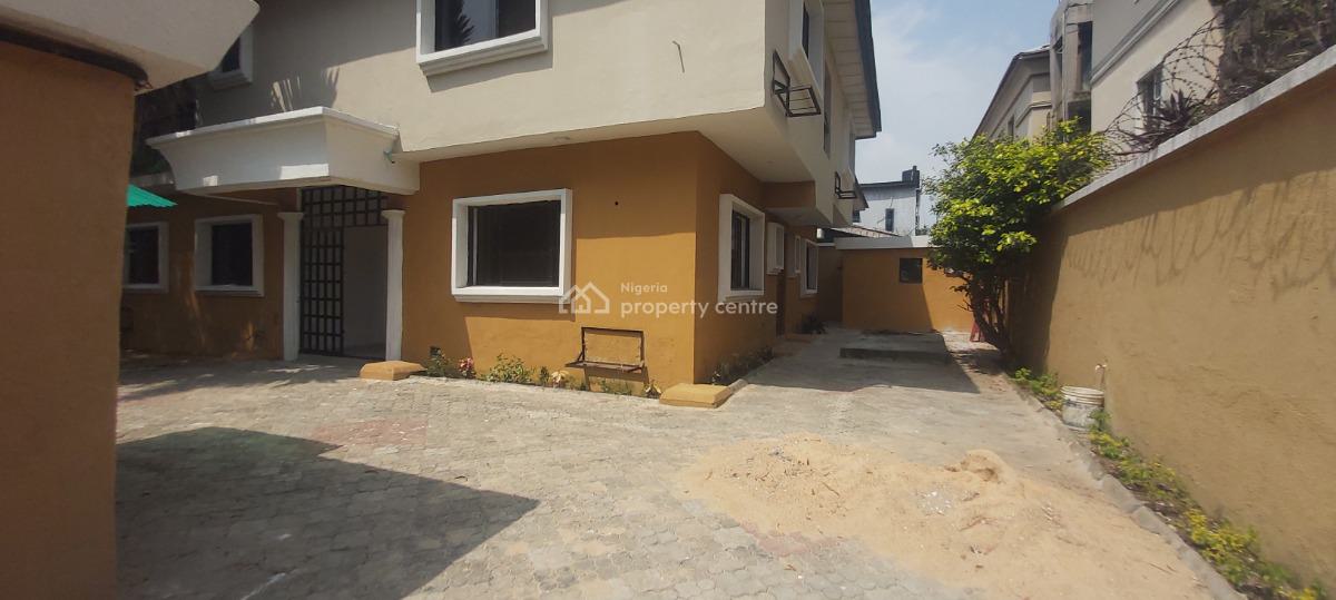 Newly Renovated 4 Bedrooms Duplex with Bq, Fatai Kudira Estate, Beside Dominos Pizza, Agungi, Lekki, Lagos, Semi-detached Duplex for Rent