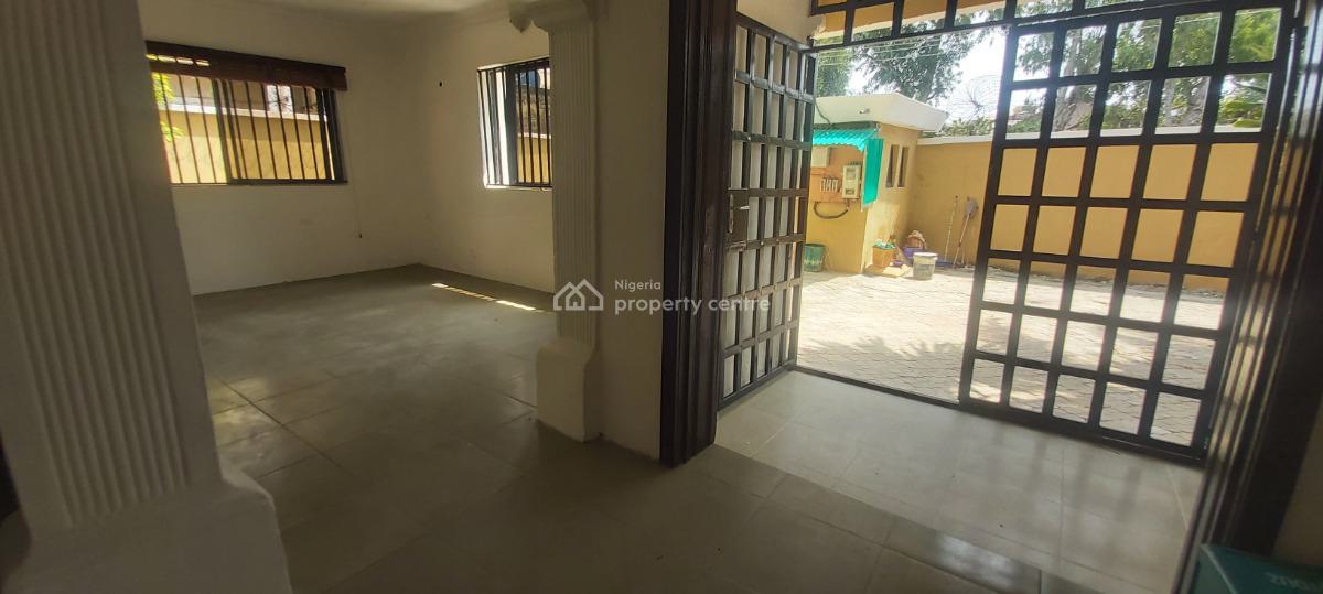 Newly Renovated 4 Bedrooms Duplex with Bq, Fatai Kudira Estate, Beside Dominos Pizza, Agungi, Lekki, Lagos, Semi-detached Duplex for Rent