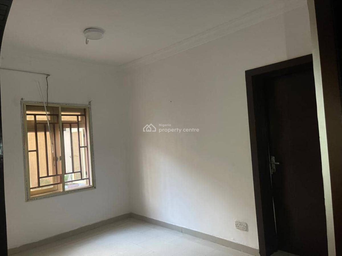 1-bedroom and Parlour Spacious Apartment, Off Admiralty Way, Lekki Phase 1, Lekki, Lagos, Mini Flat (room and Parlour) for Rent