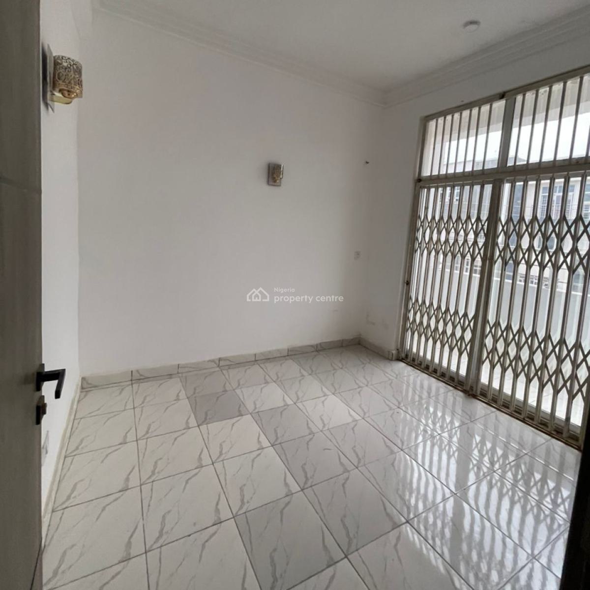 Standard 4-bedroom Terrace Duplex with Bq, Off 3rd Avenue, Gwarinpa, Abuja, Terraced Duplex for Rent