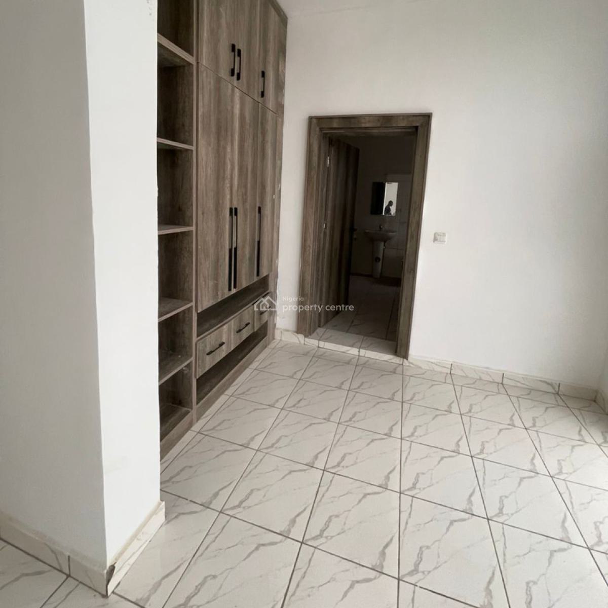 Standard 4-bedroom Terrace Duplex with Bq, Off 3rd Avenue, Gwarinpa, Abuja, Terraced Duplex for Rent