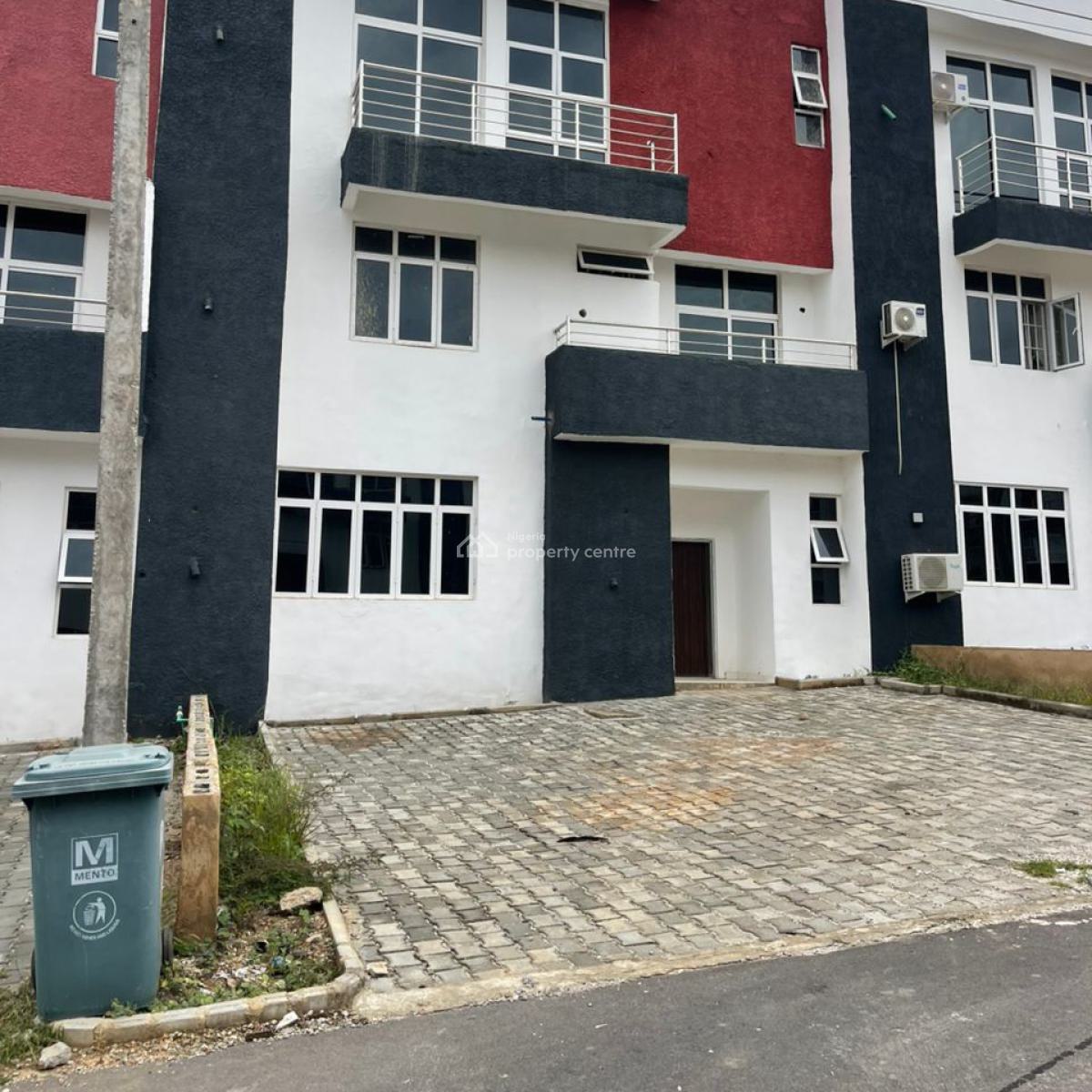 Standard 4-bedroom Terrace Duplex with Bq, Off 3rd Avenue, Gwarinpa, Abuja, Terraced Duplex for Rent