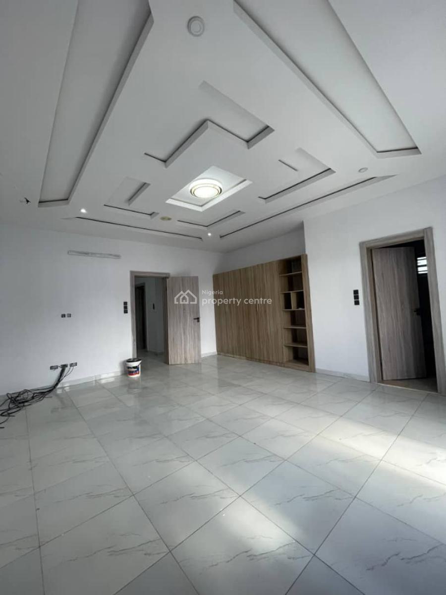Spacious 4-bedroom Semi-detached Duplex, General Paint, Sangotedo, Ajah, Lagos, Detached Duplex for Rent