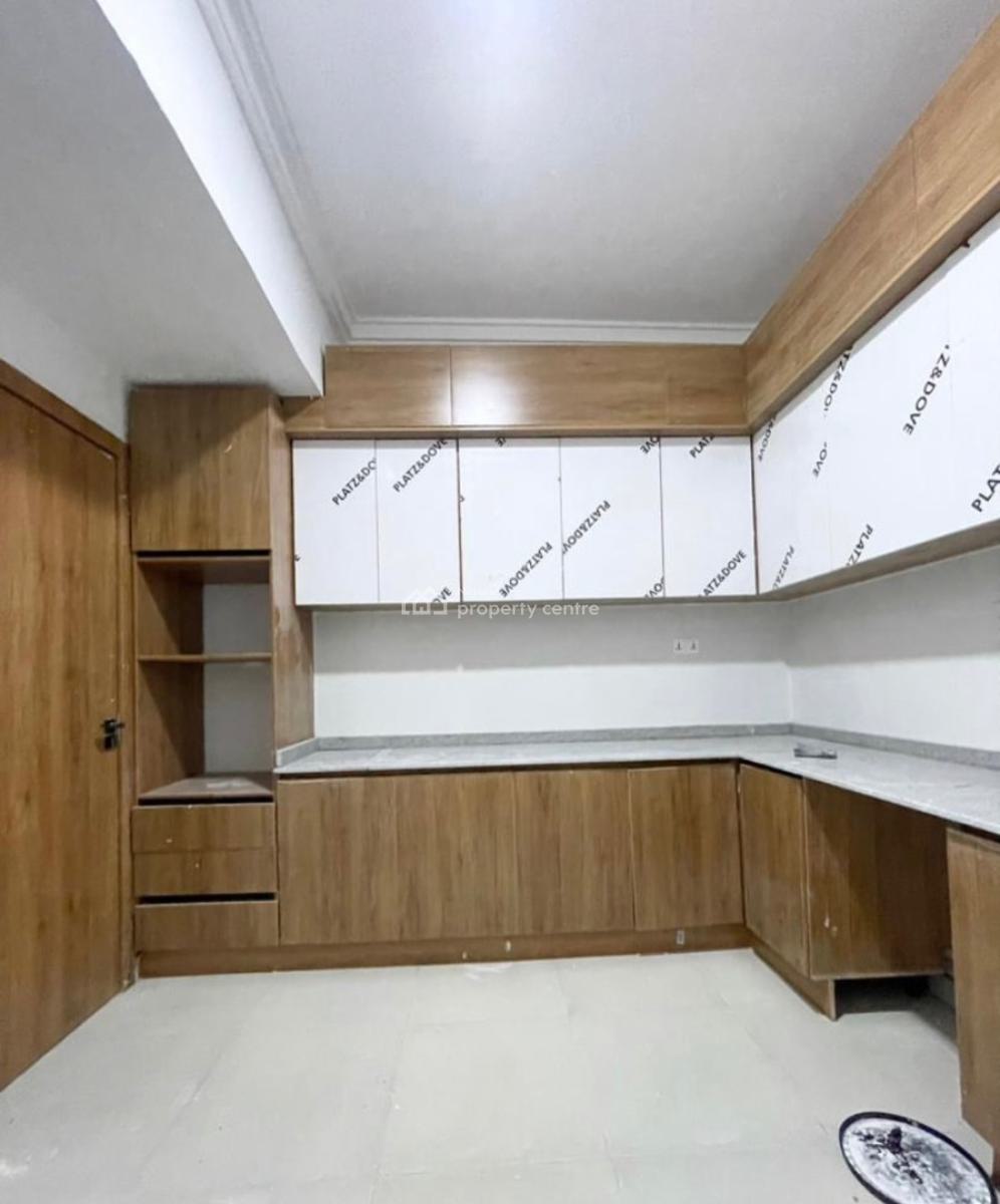 Luxury 3-bedroom Serviced Apartments, Osapa, Lekki, Lagos, Flat / Apartment for Sale