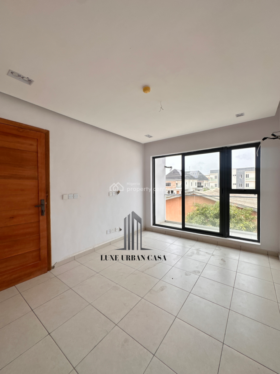 2 Bedroom Apartment, Ologolo, Lekki, Lagos, Flat / Apartment for Sale