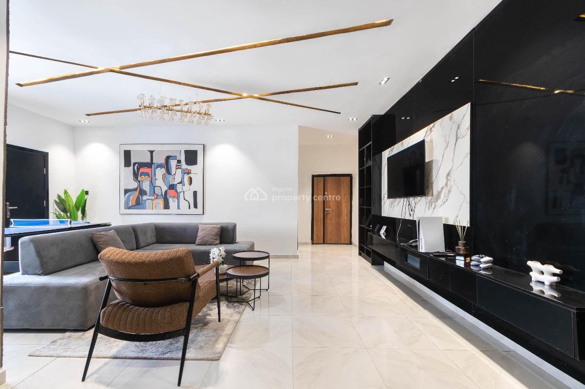 Luxury 2-bedroom Apartment with Pool, Snooker & Gym, Lekki Phase 1, Lekki, Lagos, Flat / Apartment Short Let