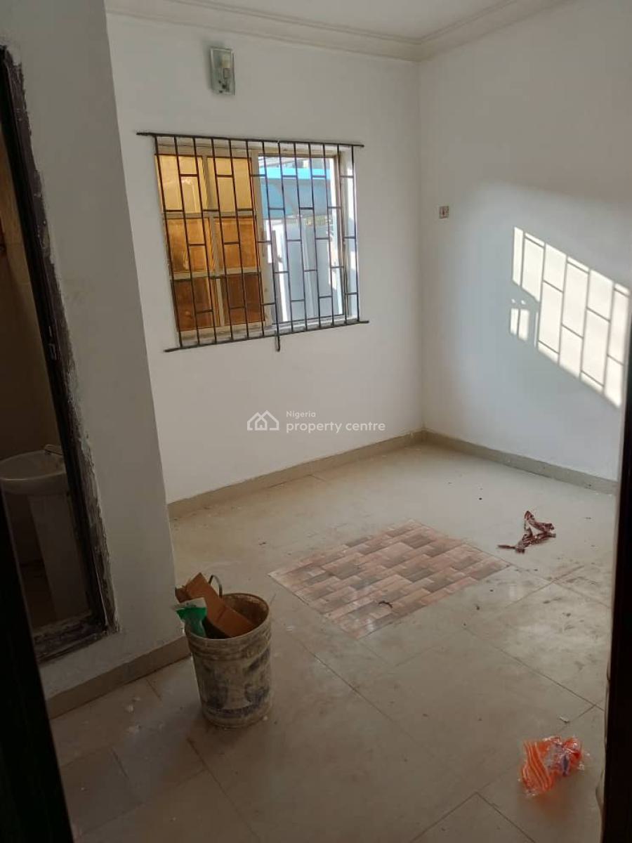 Portable Mini Flat with 2 Toilets, Osapa London, Lekki, Lagos, Flat / Apartment for Rent