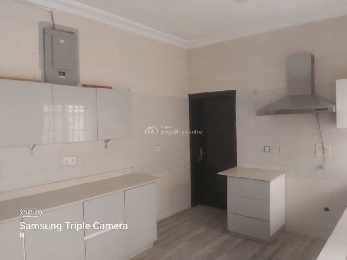 Newly Renovated 5-bedroom Detached House with 2 Rooms Boys Quarters, Off Providence Street, Lekki Phase 1, Lekki, Lagos, Detached Duplex for Rent