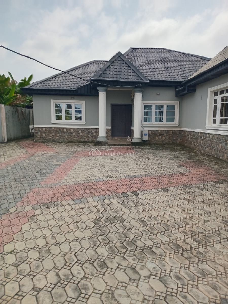 Standard 3 Bedroom Bungalow Alone in Compound, New Jerusalem Street Awoyaya New Rd., Awoyaya, Ibeju Lekki, Lagos, Detached Bungalow for Rent