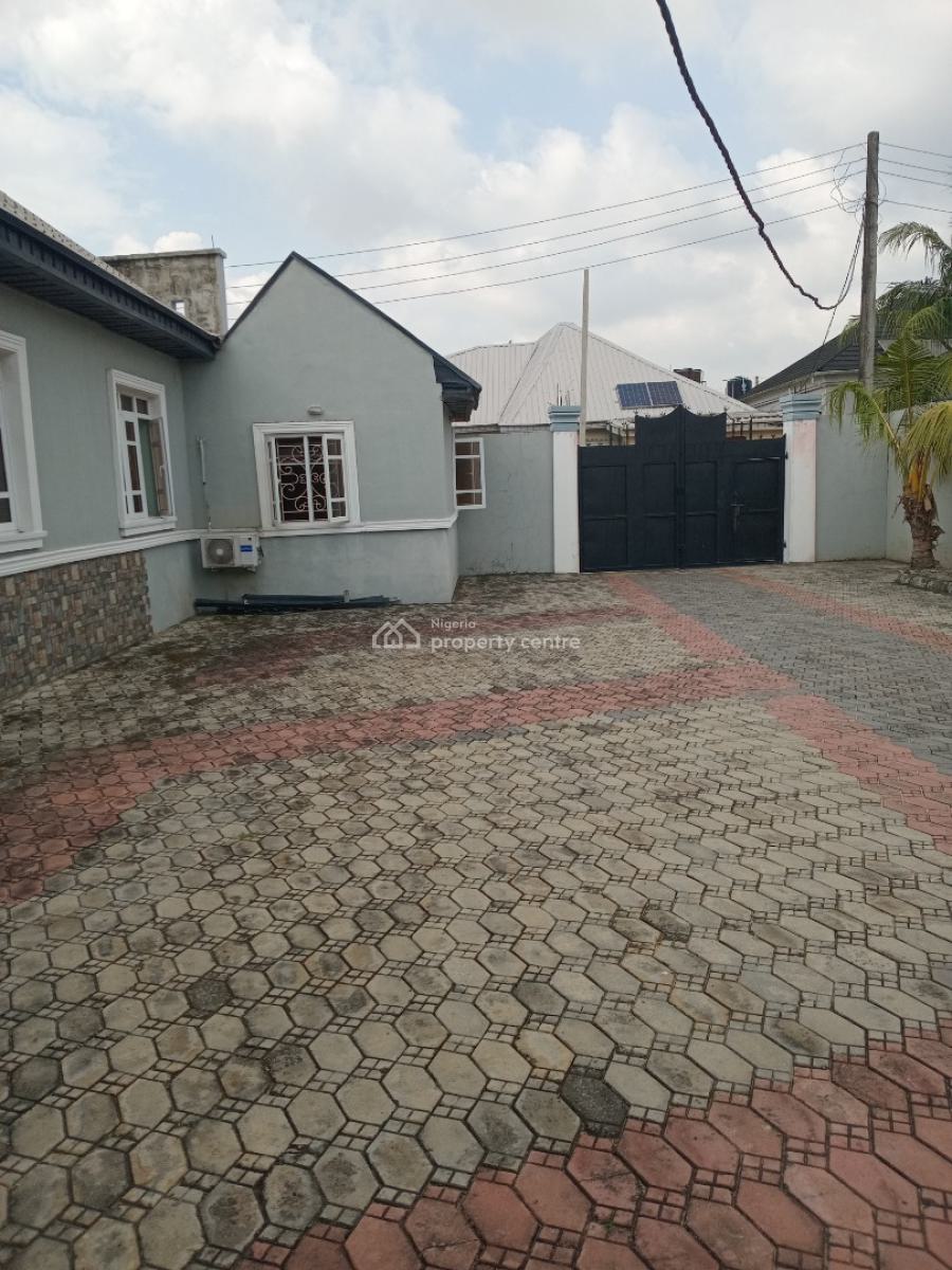 Standard 3 Bedroom Bungalow Alone in Compound, New Jerusalem Street Awoyaya New Rd., Awoyaya, Ibeju Lekki, Lagos, Detached Bungalow for Rent