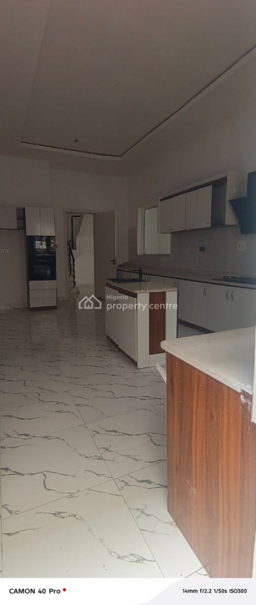 Clean and Newly Built 5 Bedroom Duplex, Orchid Road Gate 1, Lekki, Lagos, Detached Duplex for Rent