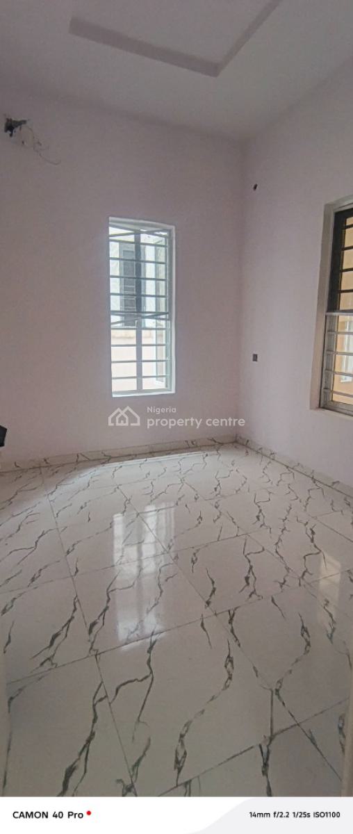 Clean and Newly Built 5 Bedroom Duplex, Orchid Road Gate 1, Lekki, Lagos, Detached Duplex for Rent