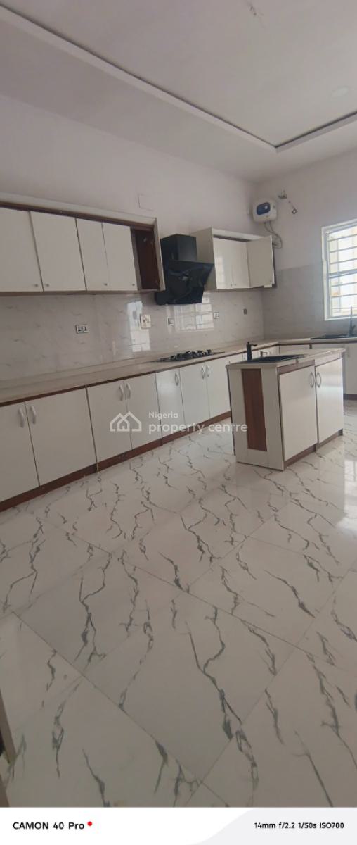 Clean and Newly Built 5 Bedroom Duplex, Orchid Road Gate 1, Lekki, Lagos, Detached Duplex for Rent