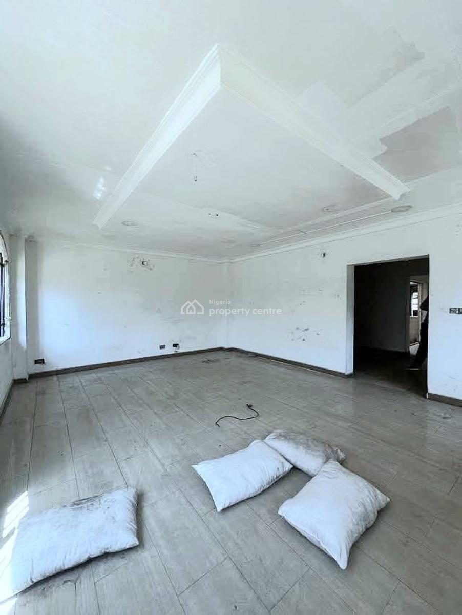 Well Maintained 5 Bedrooms Semi Detached Duplex, Victoria Island (vi), Lagos, School for Rent