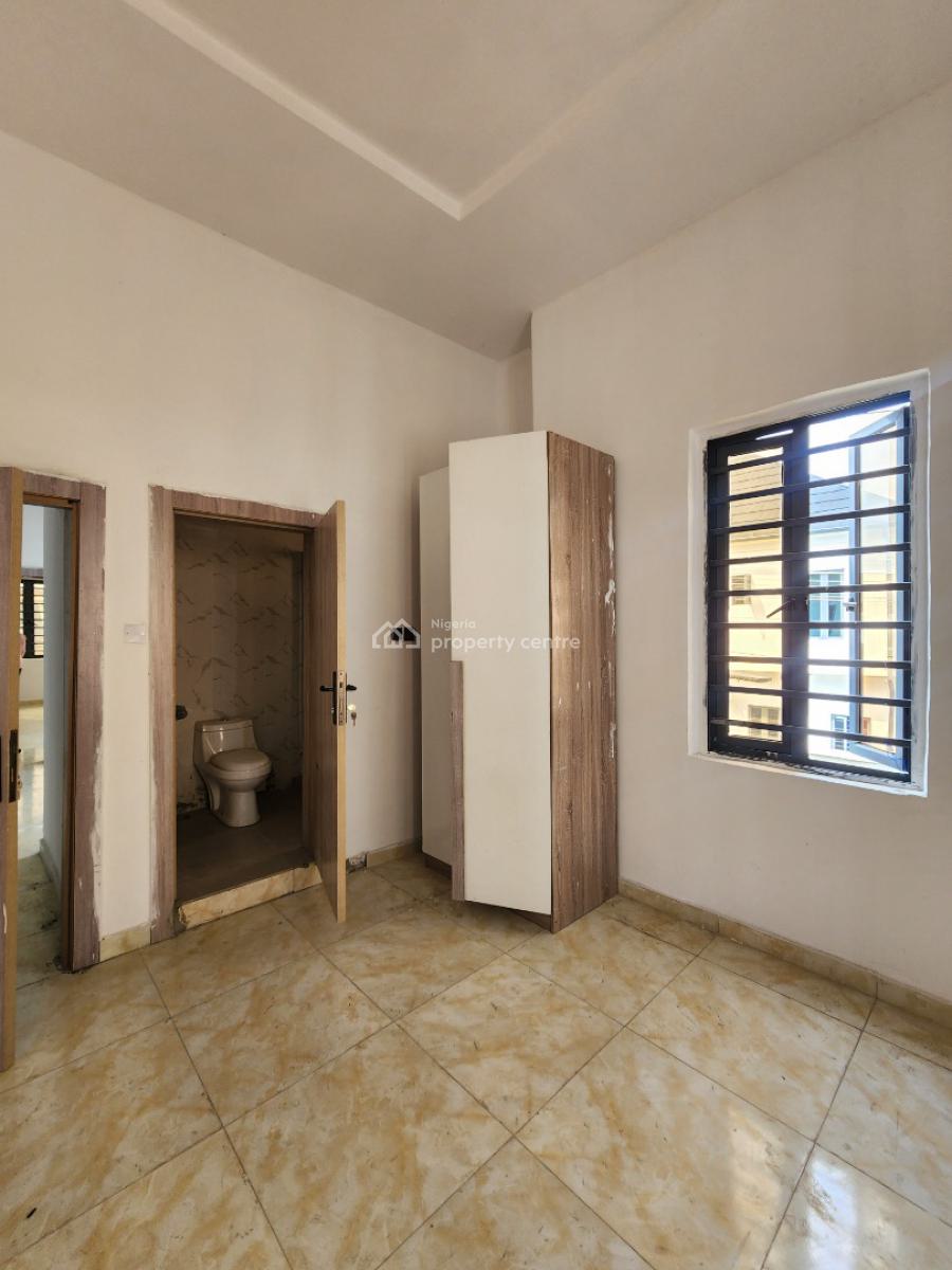 Lovely 4 Bedroom Terraced Duplex in a Secured Estate, Vgc, Lekki, Lagos, Terraced Duplex for Rent