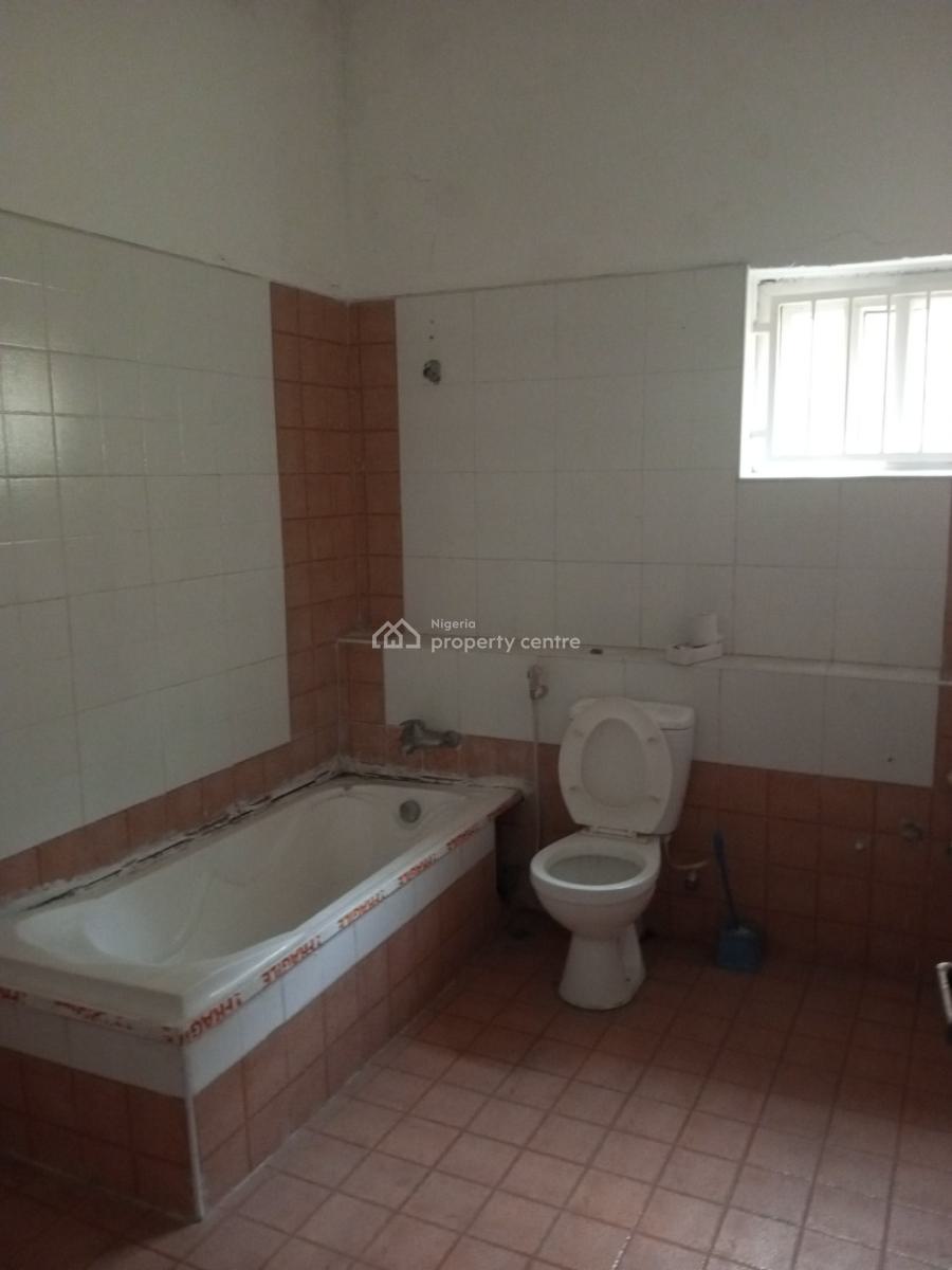 Spacious 4 Bedroom Duplex with Bq, Off Bisola Durosimi Etti Drive, Lekki Phase 1, Lekki, Lagos, Semi-detached Duplex for Rent