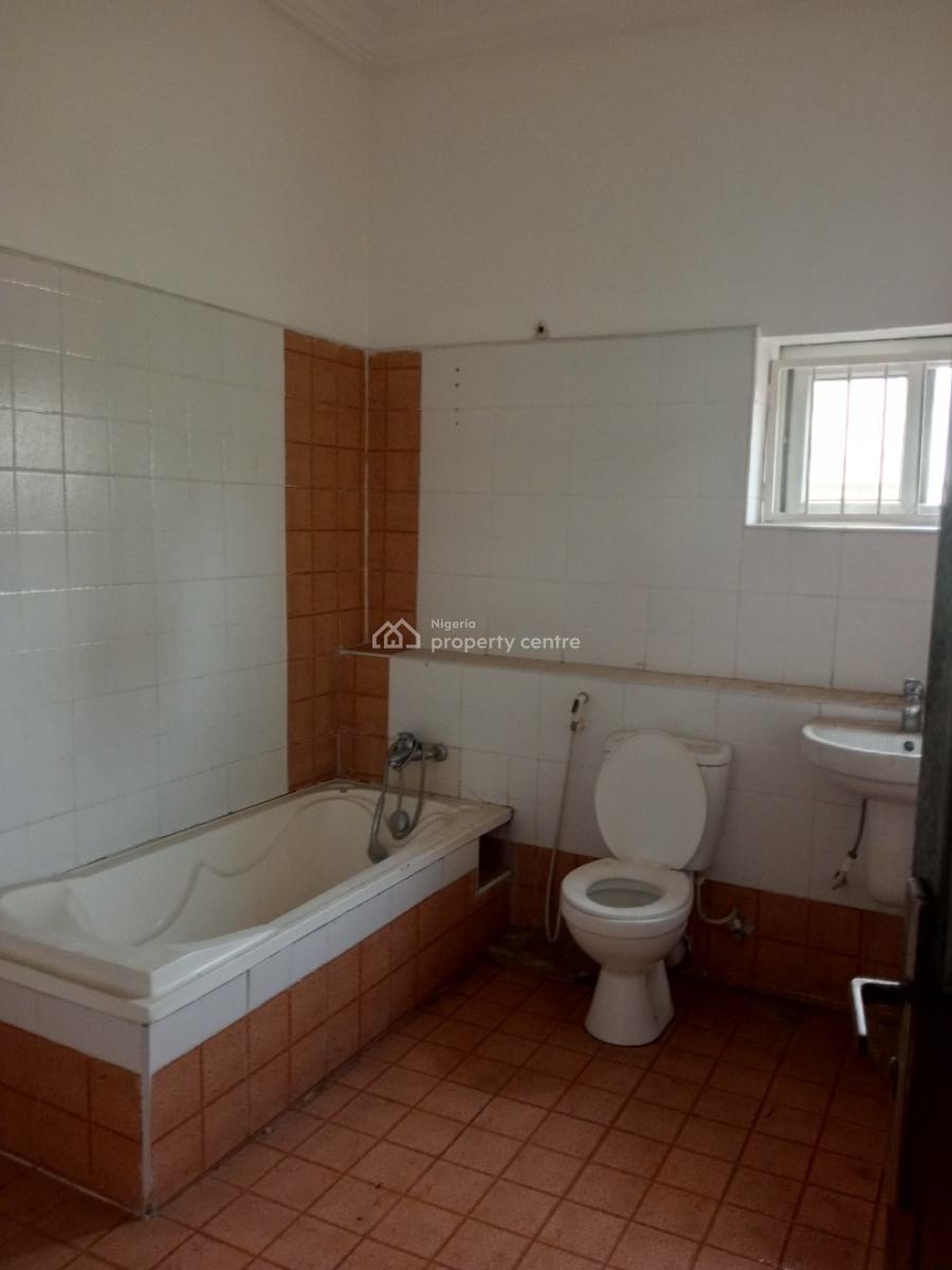 Spacious 4 Bedroom Duplex with Bq, Off Bisola Durosimi Etti Drive, Lekki Phase 1, Lekki, Lagos, Semi-detached Duplex for Rent