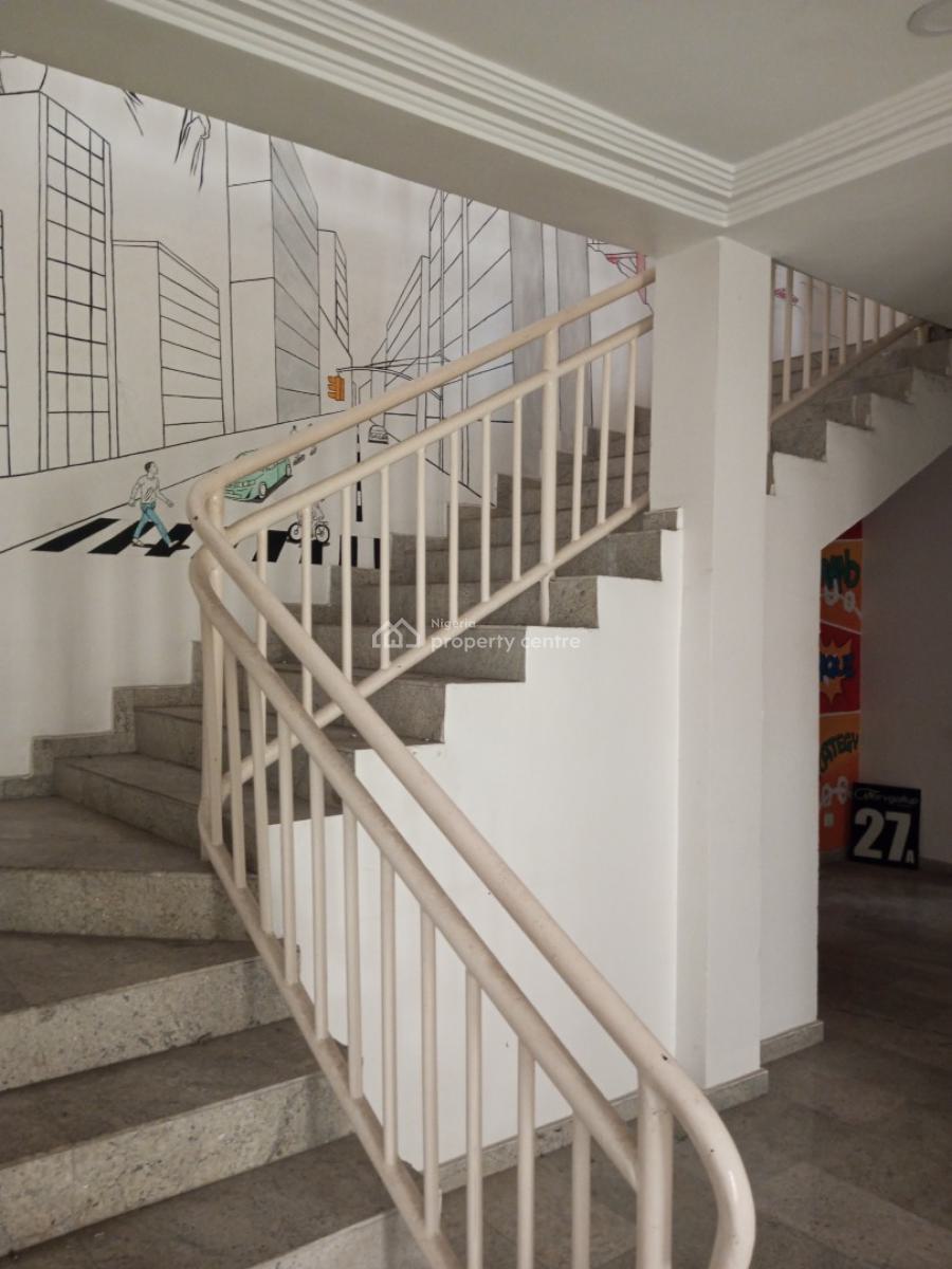 Spacious 4 Bedroom Duplex with Bq, Off Bisola Durosimi Etti Drive, Lekki Phase 1, Lekki, Lagos, Semi-detached Duplex for Rent