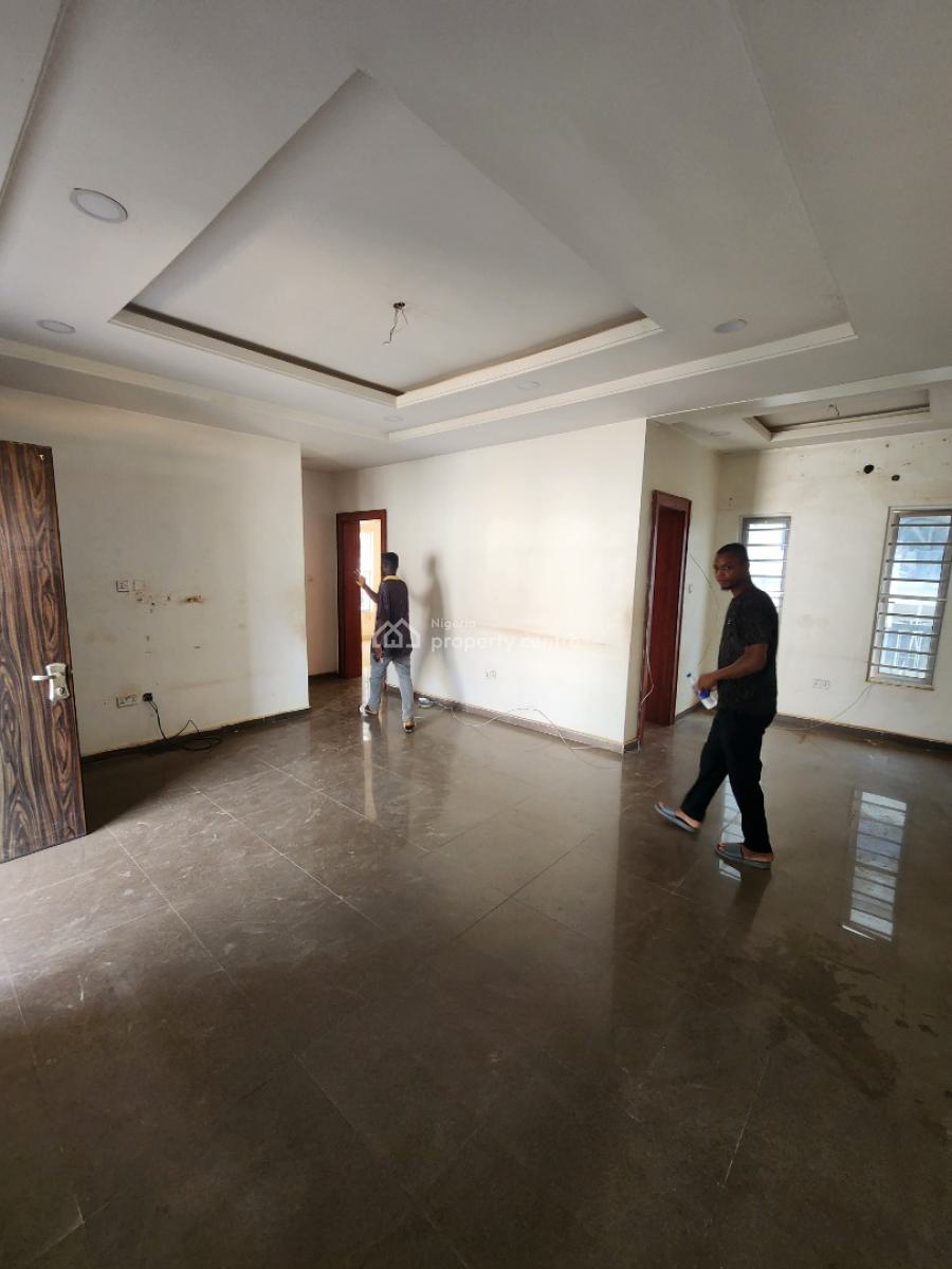 Luxury Two Bedroom Block of Flat, News Engineering, Dawaki, Gwarinpa, Abuja, Flat / Apartment for Rent