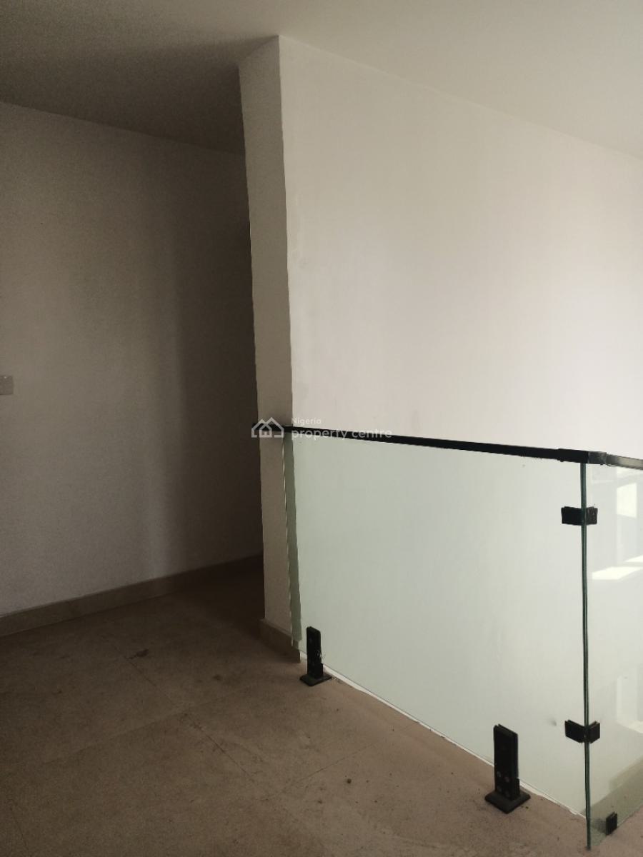 3bedroom Apartment with Spacious Rooms, in a Mini Court, Ikate Elegushi, Lekki, Lagos, Terraced Duplex for Sale