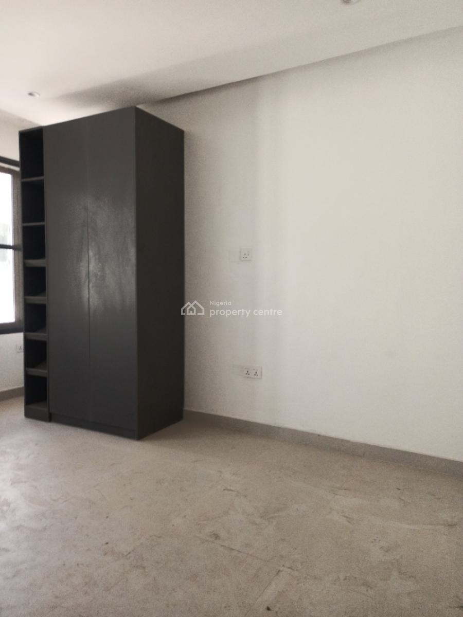 3bedroom Apartment with Spacious Rooms, in a Mini Court, Ikate Elegushi, Lekki, Lagos, Terraced Duplex for Sale