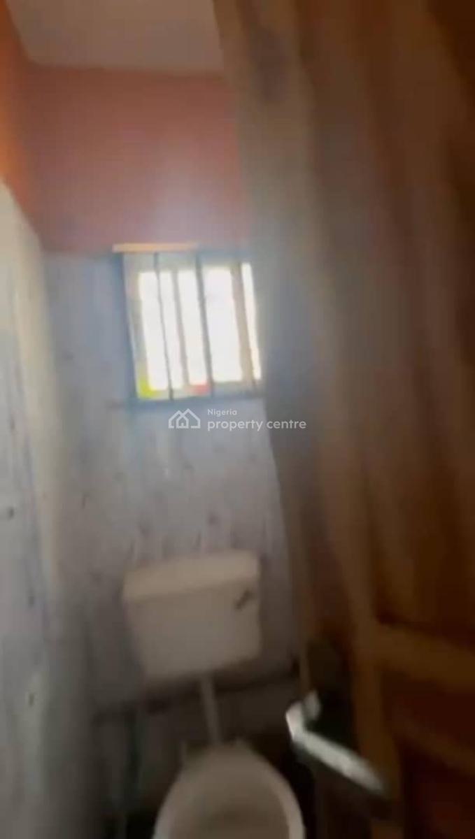 Lovely 2 Bedroom Flat, Soluyi, Gbagada, Lagos, Flat / Apartment for Rent