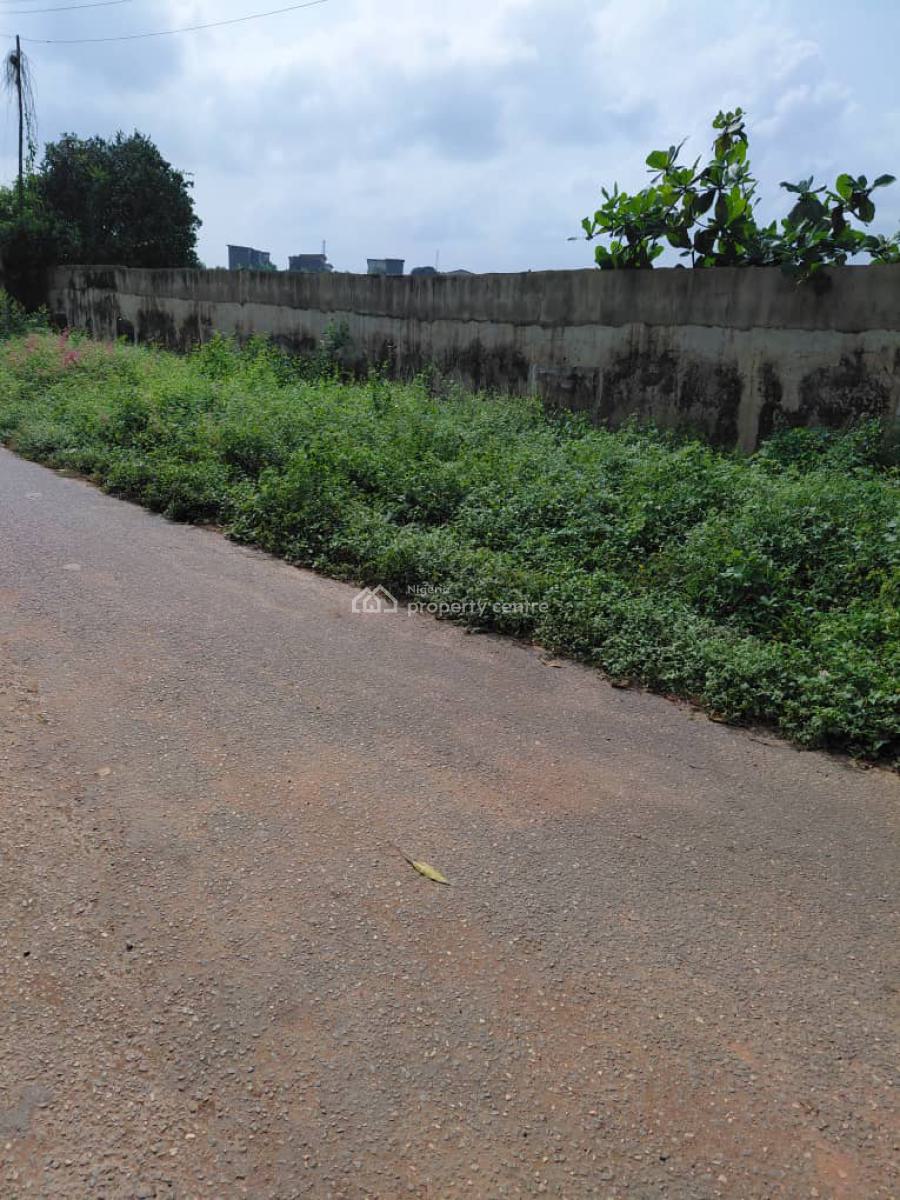 a Landed Property  on 1800sqm, Akinola Maja Drive, Jericho, Ibadan, Oyo, Mixed-use Land for Sale